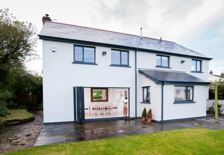 Modern aluminium windows offering slim sightlines, superior insulation, and a premium finish — built for today’s trade installers.